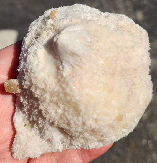 Mordenite with Yellow Calcite (UV Reactive)